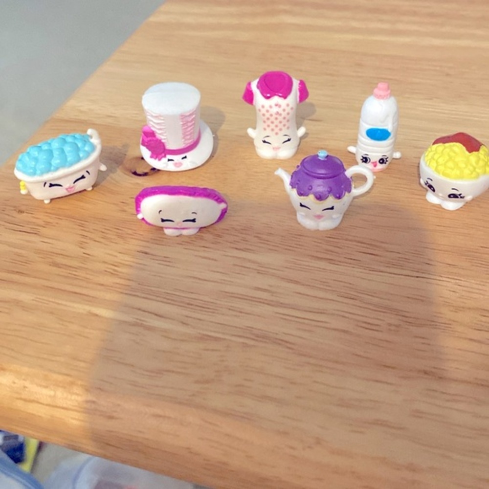 Shopkins set of 7
